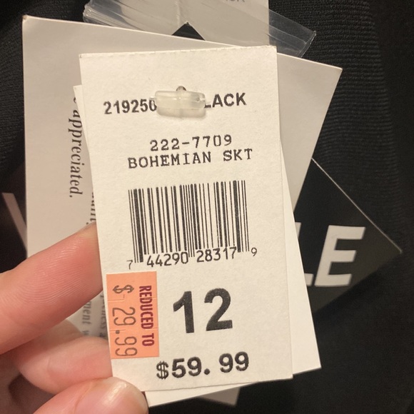 K & Company BLACK BLAZER with ribbon detail - Picture 4 of 4